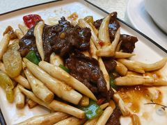 酸辣藕尖炒牛肉-顺德佬酒楼(愉龙店)