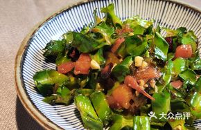 Pickled Vegetable Stir-fried with Four-angled Beans