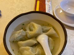 -梅龙镇酒家(南京西路总店)