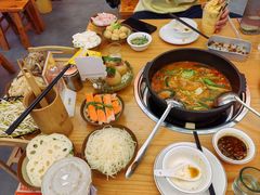 -黔三一夺夺粉酸汤火锅(百信店)