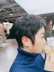 -变画·发型STUDIO