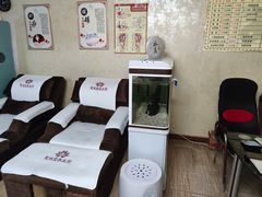 -荣神艺·推拿SPA养生馆(万菱汇店)