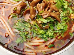 -刘二姐肥肠米粉(总店)