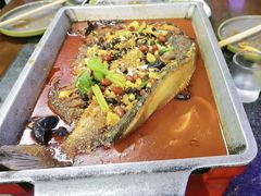 -路边边.炒菜烧烤.音乐餐厅(良乡长虹店)