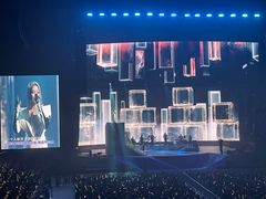 -宝能国际体育演艺中心