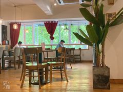 -雕刻时光咖啡馆(南院门店)