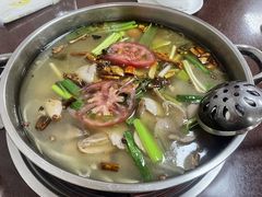-冒牌富源酸菜猪脚火锅(沐春园店)