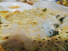 -官塘陈记鱼生·潮汕砂锅粥·牛肉火锅(潮枫路总店)