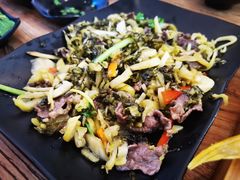 老家酸菜炒牛肉-花二家·生活馆(六运小区店)