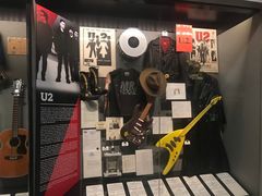 -摇滚乐名人堂博物馆