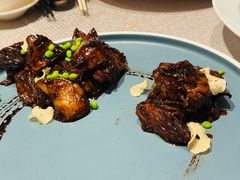 墨鱼汁葱烧澳洲牛-北京王府井希尔顿酒店·秦唐中餐厅Chynna