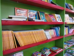 -孩子王童乐园(资阳万达店)