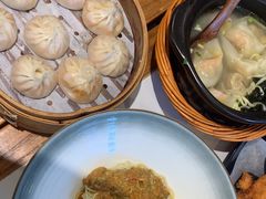 -馋三尺蟹粉小笼(人民广场店)