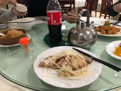 -品香菜馆(旗峰路中侨大厦店)