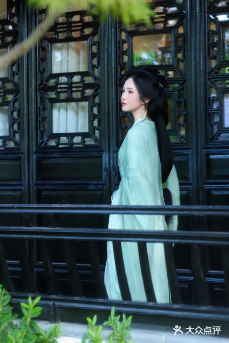 一揽芳华汉服旗袍体验馆(拙政园店)图片