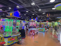 -菲菲羊乐园(苍南银泰城店)