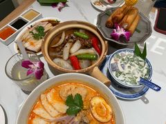 -芽笼芽笼新加坡餐厅(环球港店)