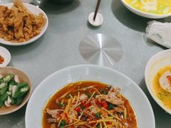-孔雀云贵川·融合菜(长宁来福士店)