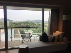 -上海佘山世茂艾美酒店