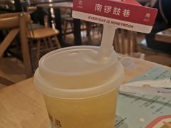 -满记甜品(巴黎春天宝山店)