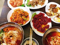 -韩风烤牛肉冷面店