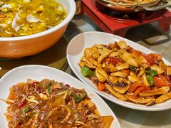 -百味地锅鸡(二店·财校分店)