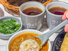 -馋三尺蟹粉小笼(人民广场店)