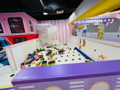 -蹦蹦乐园(南桥百联店)