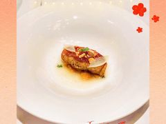 露杰鹅肝配苹果及威廉梨汁-福楼法餐厅FLO