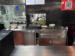 -亮亮面馆(经六路店)