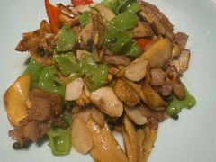 -福照楼汽锅鸡·云南菜(火车站锦江店)