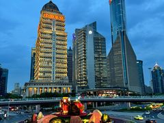 -陆家嘴空中步行连廊