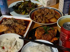 -朱大嘴肥肠血旺(福字街店)