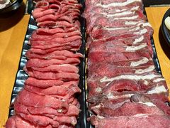 -果松木炭酸菜铜火锅·外婆参鸡汤