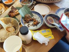 -包整·丝娃娃(一览甲秀楼风景店)