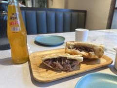 -高玛纳驴肉火烧(一世界店)