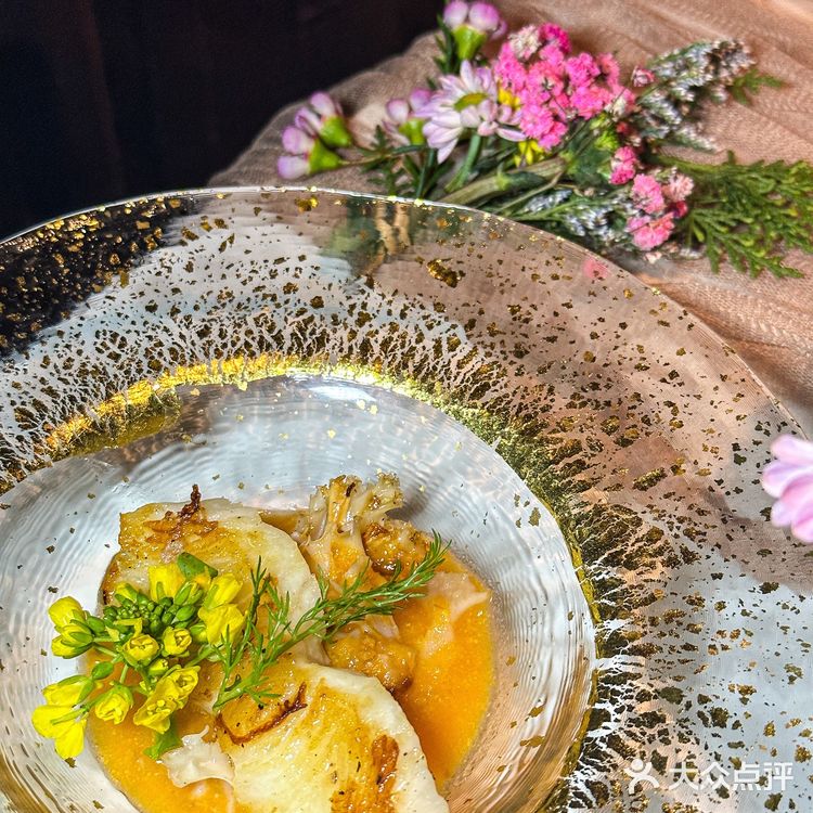 这家粉色系料理简直是为女神月准备哒！