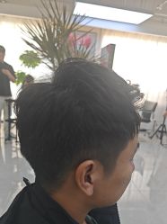 -V7 HAIR SALON