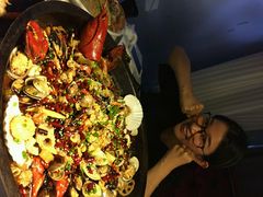 麻大霸王锅-玖食龙虾主题餐厅