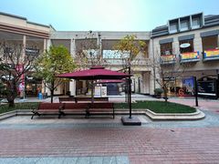 -王府井奥莱临潼小镇(临潼店)