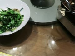 -黄泥岗·地道湖北菜(奥特莱斯店)