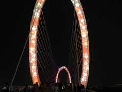 -南京眼步行桥