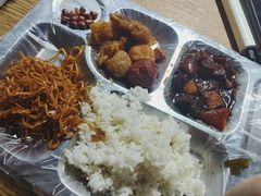 -新红帽自助盒饭(大悦城店)