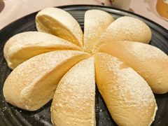 雪山奶露包-小炳胜(卓悦中心店)