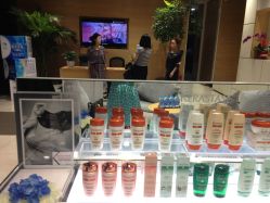 -CARR SALON