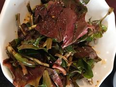 凉拌折耳根-老来福·非遗酸汤兔(凯旋路店)
