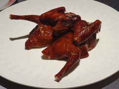 古法烧乳鸽-惠食佳(滨江大公馆店)