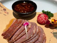 蘸酱白切牛肉-卯时·龙光雅宴·精致锡帮菜(惠山古镇店)