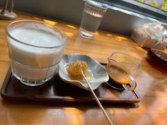 -默迹咖啡馆