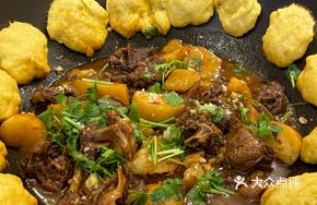 Northeast Iron Pot Stewed Chicken